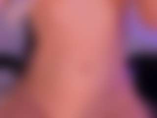 Live cam show with PaulinaSantos - Living Room on studioflirtlive.com