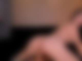 Live cam show with PaulinaSantos - Small Ass on Free Soda