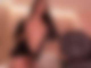 Live cam show with PaulinaSantos - Living Room on Dare Cams