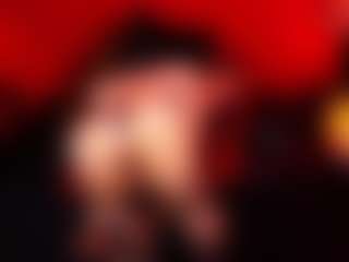 JenniferStarTS's Live Sex Cam Show