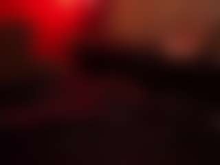 Live cam show with JenniferStarTS - Average on SinfulBabes