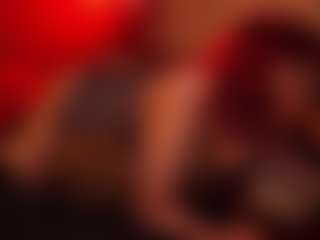 Live cam show with JenniferStarTS - Mature on ObeyMaria