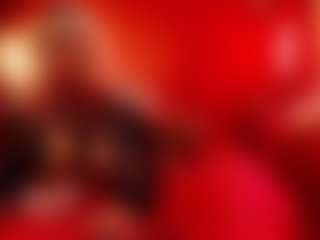 Live cam show with JenniferStarTS - Orgasm on Milf Play