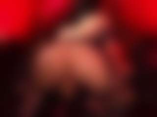JenniferStarTS's Live Sex Cam Show
