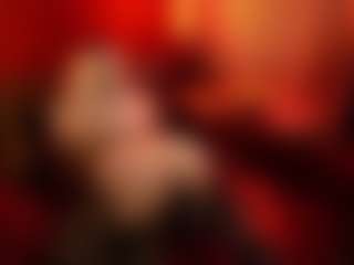 JenniferStarTS's Live Sex Cam Show