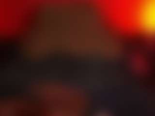 Live cam show with JenniferStarTS - Dirty Talk on madthumbs
