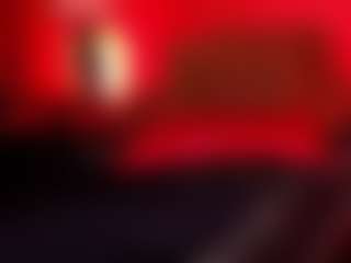 Live cam show with JenniferStarTS - HD on CamwithHer