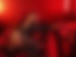 Live cam show with JenniferStarTS - Portuguese on Camsoda