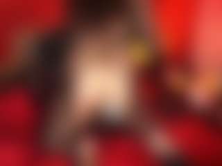 Live cam show with JenniferStarTS - Brown Eyes on Camsoda