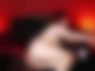 JenniferStarTS's Live Sex Cam Show