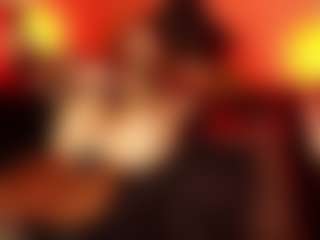 Live cam show with JenniferStarTS - Brown Eyes on ObeyMaria