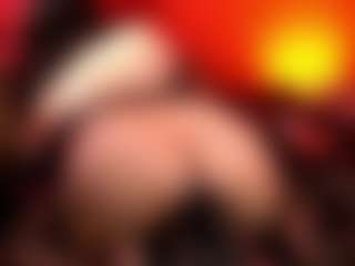 Live cam show with JenniferStarTS - Average on fuck-show.com