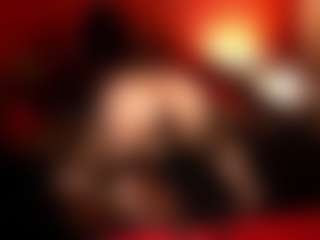 JenniferStarTS's Live Sex Cam Show