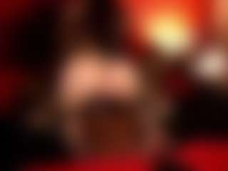 Live cam show with JenniferStarTS - Dirty Talk on live18s.com