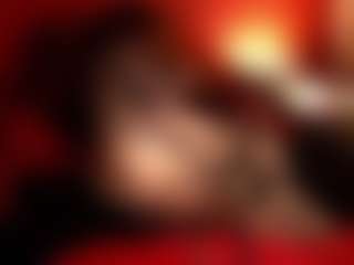 Live cam show with JenniferStarTS - Portuguese on live18s.com