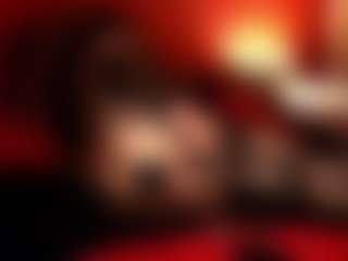 Live cam show with JenniferStarTS - Orgasm on Milf Play