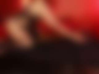 Live cam show with JenniferStarTS - Russian on Camsoda