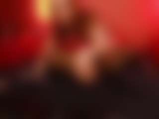 JenniferStarTS's Live Sex Cam Show