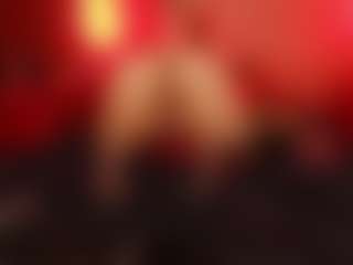 JenniferStarTS's Live Sex Cam Show