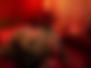 JenniferStarTS's Live Sex Cam Show