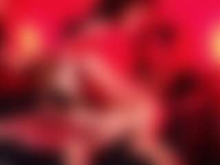 JenniferStarTS's Live Sex Cam Show