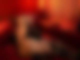 JenniferStarTS's Live Sex Cam Show