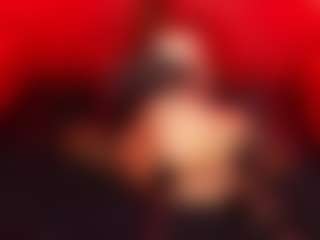 JenniferStarTS's Live Sex Cam Show