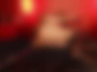 Live cam show with JenniferStarTS - Average on CamClone