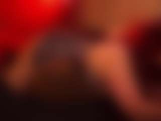 Live cam show with JenniferStarTS - Brown Eyes on Camsoda