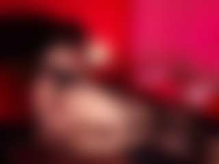 Live cam show with JenniferStarTS - Red Hair on intimatelivegirls.com