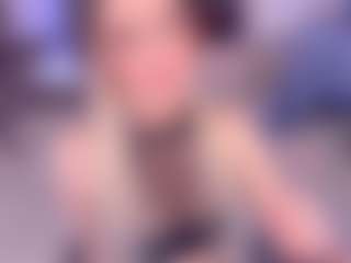 Live cam show with blushmikki - Thin on Camsoda