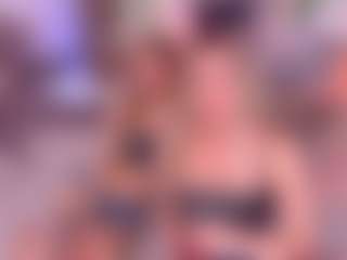 Live cam show with blushmikki - Bikini on CamSextacy
