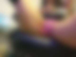 Blaze_Onn1 MILF webcam performer live streaming