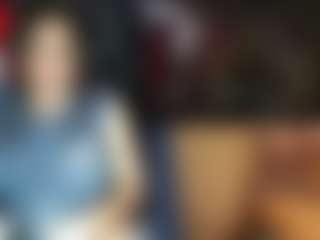Blaze_Onn1 MILF webcam performer live streaming