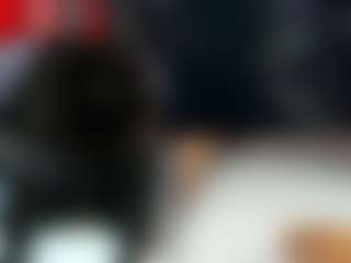 Blaze_Onn1 MILF webcam performer live streaming