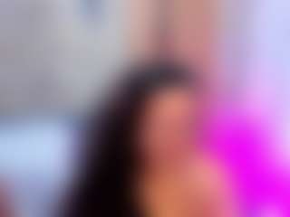 Live cam show with Cattleya MaturePure - Public on 1on1-livenow