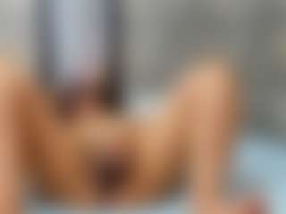 Live cam show with Cattleya MaturePure - Drinking on fapnchat