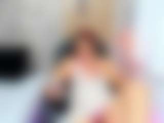 Live cam show with Cattleya MaturePure - Upskirt on livesuperchat.net