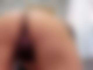 Live cam show with Cattleya MaturePure - Tease MILF on xxxlivecams.org