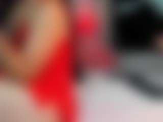 Live cam show with Cattleya MaturePure - Public MILF on Mixed Magazine Live