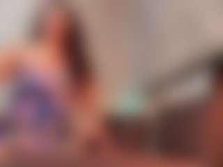 Siaran langsung penampil webcam MILF Cattleya MaturePure