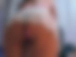 Live cam show with Cattleya MaturePure - Granny Brown Hair on crypto-cams