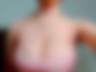 kittyeyess's Live Sex Cam Show