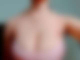 Live cam show with kittyeyess - Big Ass on galaxygirlnitro.com