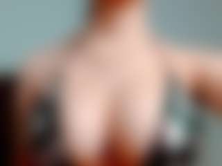 Live cam show with kittyeyess - Hairy Pussy on fapnchat