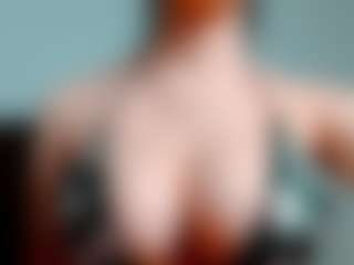Live cam show with kittyeyess - Erotic Dance on 1on1-livenow