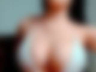 kittyeyess's Live Sex Cam Show