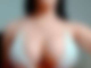 kittyeyess's Live Sex Cam Show