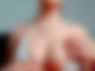 kittyeyess's Live Sex Cam Show