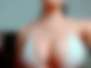 kittyeyess's Live Sex Cam Show